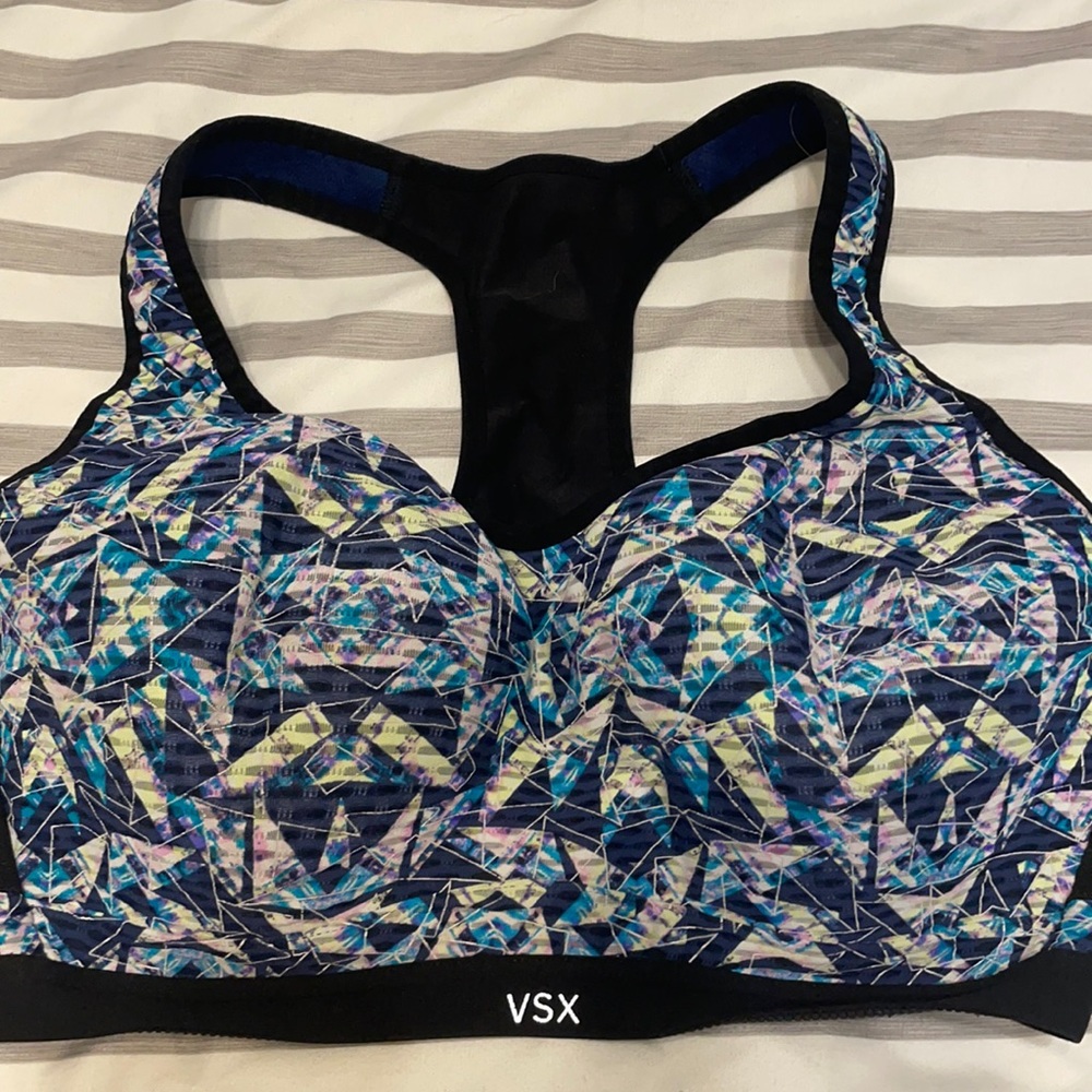 Victoria secret sports bra